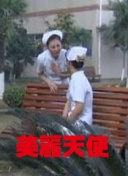 雨水轻轻洒